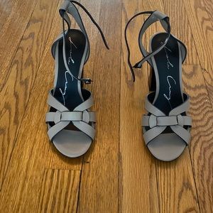 Lola Cruz sandals